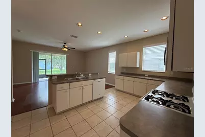6520 Bridgecrest Drive, Lithia, FL 33547 - Photo 10
