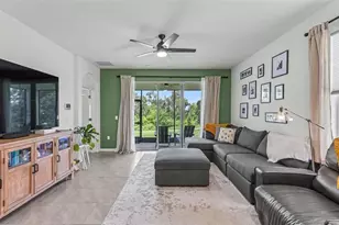 3817 Stormy Thistle Pl, Plant City, FL 33565 - Photo 10