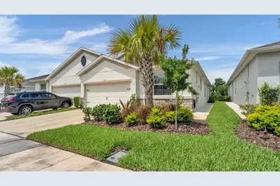 3817 Stormy Thistle Place, Plant City, FL 33565 - Photo 2