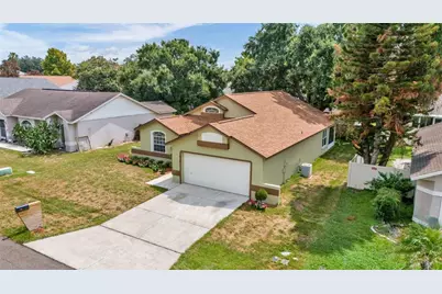 419 Saint Anns Drive, Winter Haven, FL 33884 - Photo 1