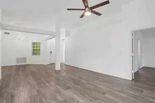 419 St Anns Dr, Winter Haven, FL 33884 - Photo 10