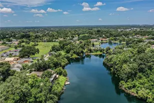 950 Lake Cove Trail, Lakeland, FL 33813 - Photo 14
