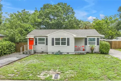 416 61st Avenue NE, Saint Petersburg, FL 33703 - Photo 1