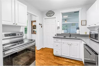 416 61st Avenue NE, Saint Petersburg, FL 33703 - Photo 14