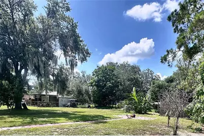 640 Dean Street, Mulberry, FL 33860 - Photo 16