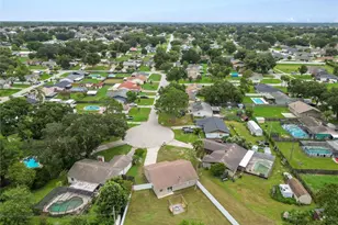 3664 Willow Wisp Dr S, Lakeland, FL 33810 - Photo 34