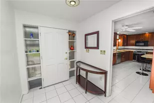 228 W Lake Ina Dr, Winter Haven, FL 33884 - Photo 10