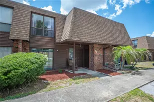 1836 N Crystal Lake Dr, Lakeland, FL 33801 - Photo 2