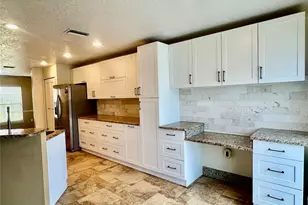 4519 Ashford Dr, Winter Haven, FL 33880 - Photo 10