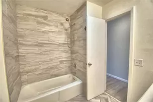 105 Byron Pl, Winter Haven, FL 33884 - Photo 30