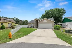 6201 Vintage Dr, Lakeland, FL 33809 - Photo 2