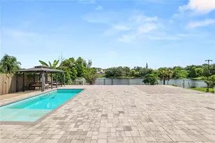 228 W Lake Ina Dr, Winter Haven, FL 33884 - Photo 38
