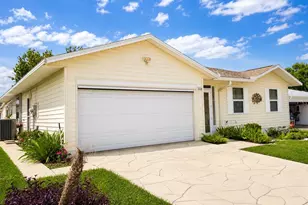 2228 Grand Cypress Dr, Lakeland, FL 33810 - Photo 2