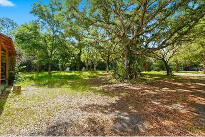 1425 Pioneer Drive, Lakeland, FL 33809 - Photo 4