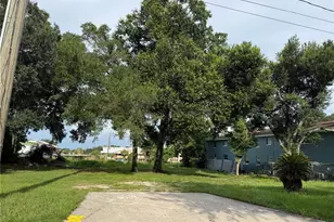 937 N Iowa Ave, Lakeland, FL 33801 - Photo 1
