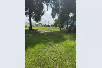 937 N Iowa Avenue, Lakeland, FL 33801 - Photo 2