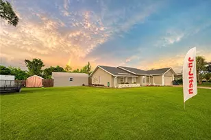4227 Conrad Rd, Venice, FL 34293 - Photo 2