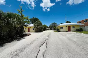 2121 Lakeview Dr, Sebring, FL 33870 - Photo 24