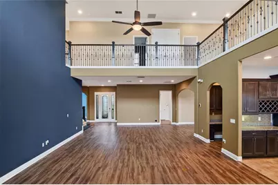 1350 Heritage Landings Drive, Lakeland, FL 33805 - Photo 10