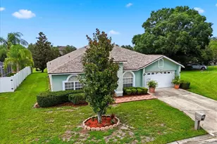 6312 Prominence Point Dr, Lakeland, FL 33813 - Photo 4