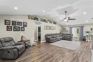 1411 Ashbury Ct, Lakeland, FL 33809 - Photo 14