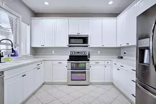 2856 Meridian Point Ln, Lakeland, FL 33812 - Photo 22