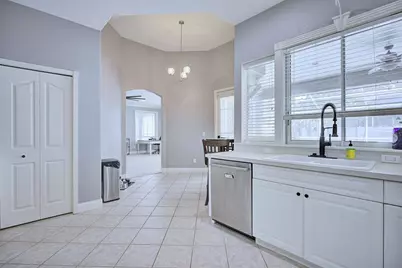 2856 Meridian Point Lane, Lakeland, FL 33812 - Photo 24