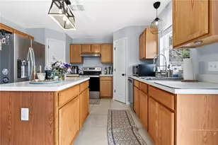 10304 River Bream Dr, Riverview, FL 33569 - Photo 10