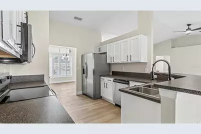 530 Buckshot Lane, Lakeland, FL 33809 - Photo 6