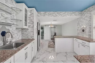 1119 54th Avenue N, Saint Petersburg, FL 33703 - Photo 10