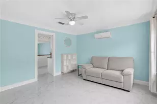 1119 54th Ave N, Saint Petersburg, FL 33703 - Photo 6