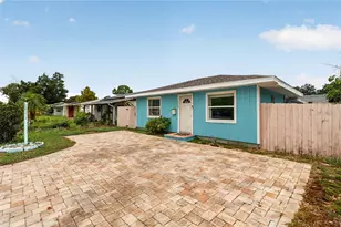 1119 54th Ave N, Saint Petersburg, FL 33703 - Photo 2