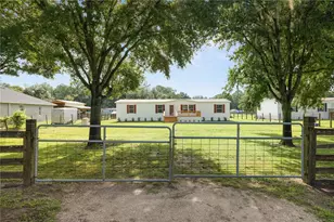 7103 Glen Meadow Dr, Lakeland, FL 33810 - Photo 2
