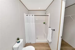 7103 Glen Meadow Dr, Lakeland, FL 33810 - Photo 36