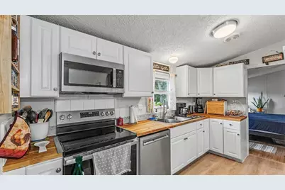 2690 Shiner Drive, Lake Wales, FL 33898 - Photo 10