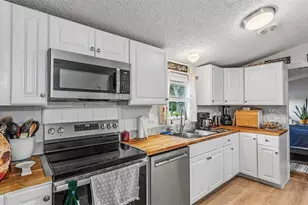 2690 Shiner Dr, Lake Wales, FL 33898 - Photo 10