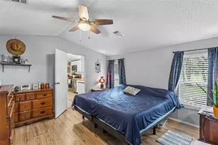 2690 Shiner Dr, Lake Wales, FL 33898 - Photo 14