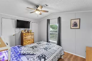 2690 Shiner Dr, Lake Wales, FL 33898 - Photo 22