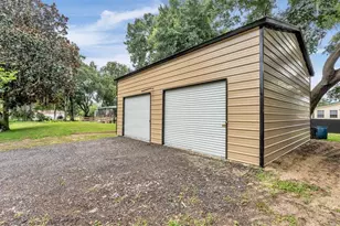 2690 Shiner Dr, Lake Wales, FL 33898 - Photo 28