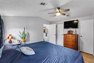 2690 Shiner Dr, Lake Wales, FL 33898 - Photo 16