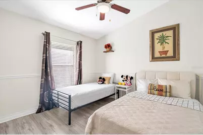111 Pinewood Drive, Davenport, FL 33896 - Photo 2