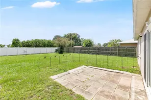 6315 Hampton Pointe Cir, Lakeland, FL 33813 - Photo 32