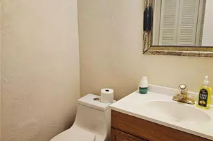 1836 N Crystal Lake Dr, Lakeland, FL 33801 - Photo 26