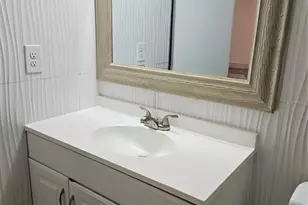 1836 N Crystal Lake Dr, Lakeland, FL 33801 - Photo 14