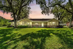 5195 Oakwood Trail, Mulberry, FL 33860 - Photo 1