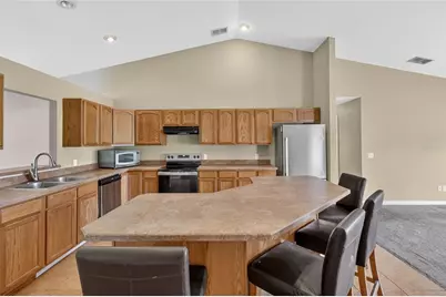 106 Majestic Gardens Court, Winter Haven, FL 33880 - Photo 18