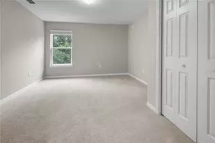 2726 Idyll Lks Cir, Plant City, FL 33566 - Photo 18