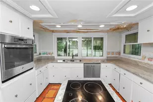 2010 Moss Ct, Dunedin, FL 34698 - Photo 16