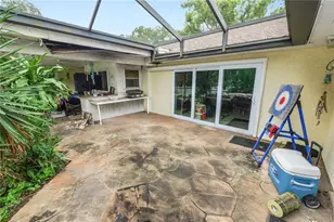 2010 Moss Ct, Dunedin, FL 34698 - Photo 38