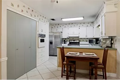 4211 Forest Hills Drive, Lakeland, FL 33813 - Photo 8
